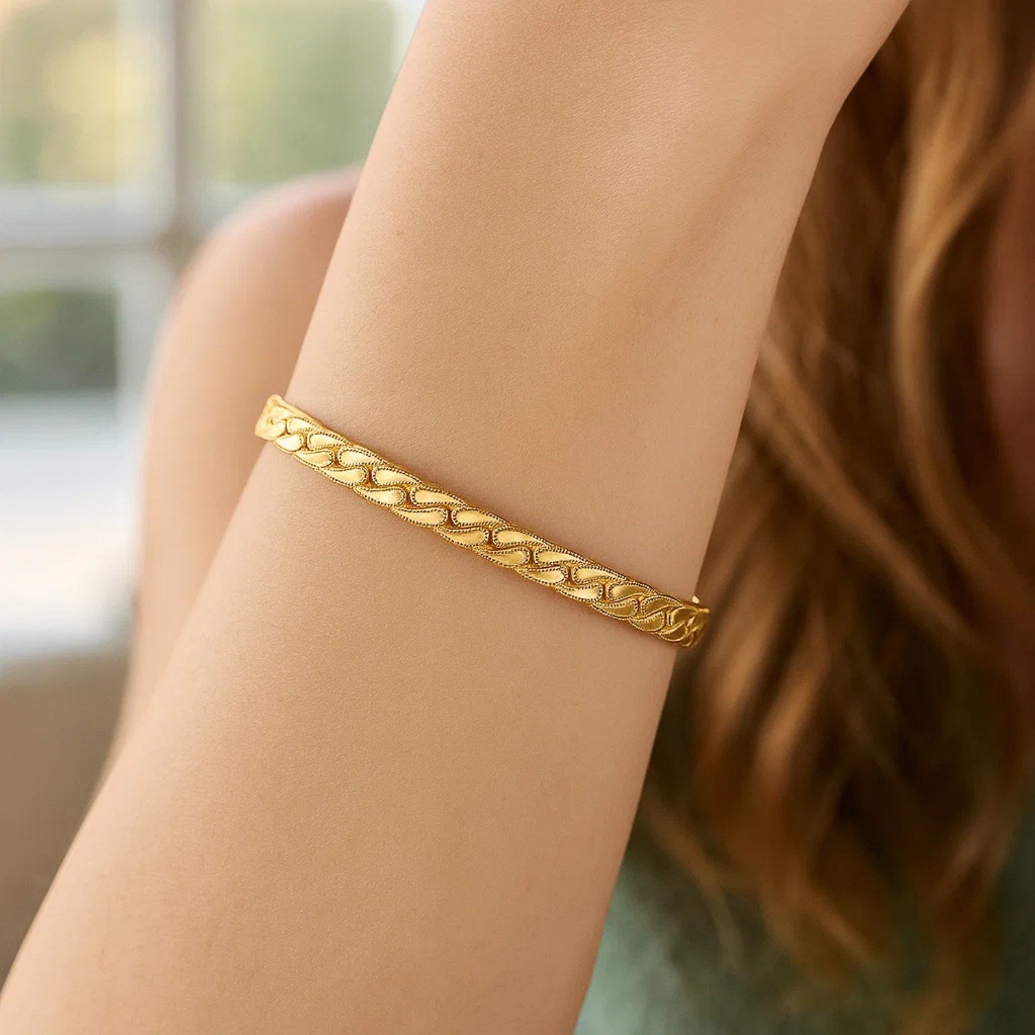 14k Yellow Gold High Polish Cuban Chain Link Bangle (4.60 mm)