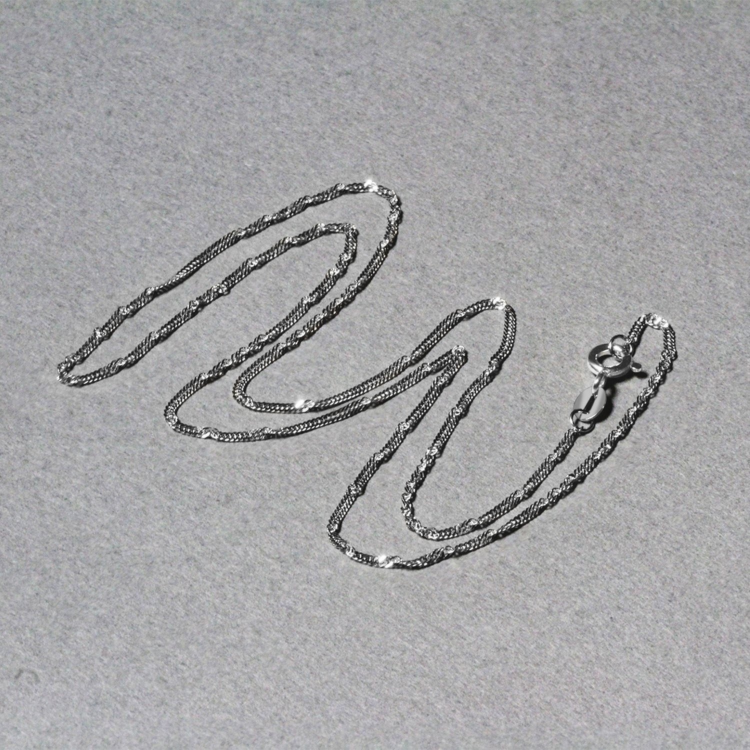 14k White Gold Singapore Chain (1.30 mm)