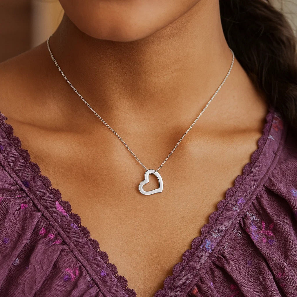 14k White Gold Heart Pendant