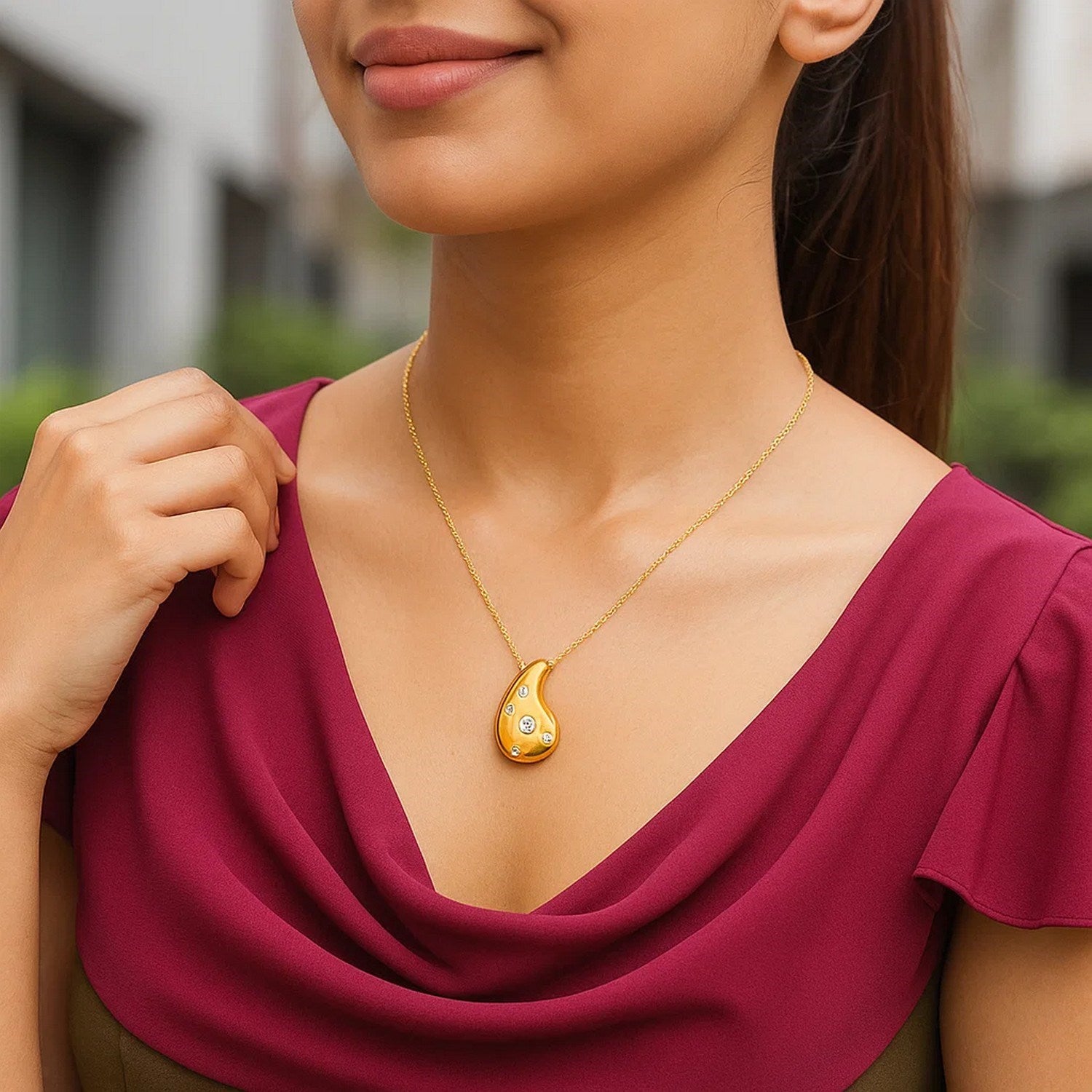 14K Yellow Gold Diamond Raindrop Necklace