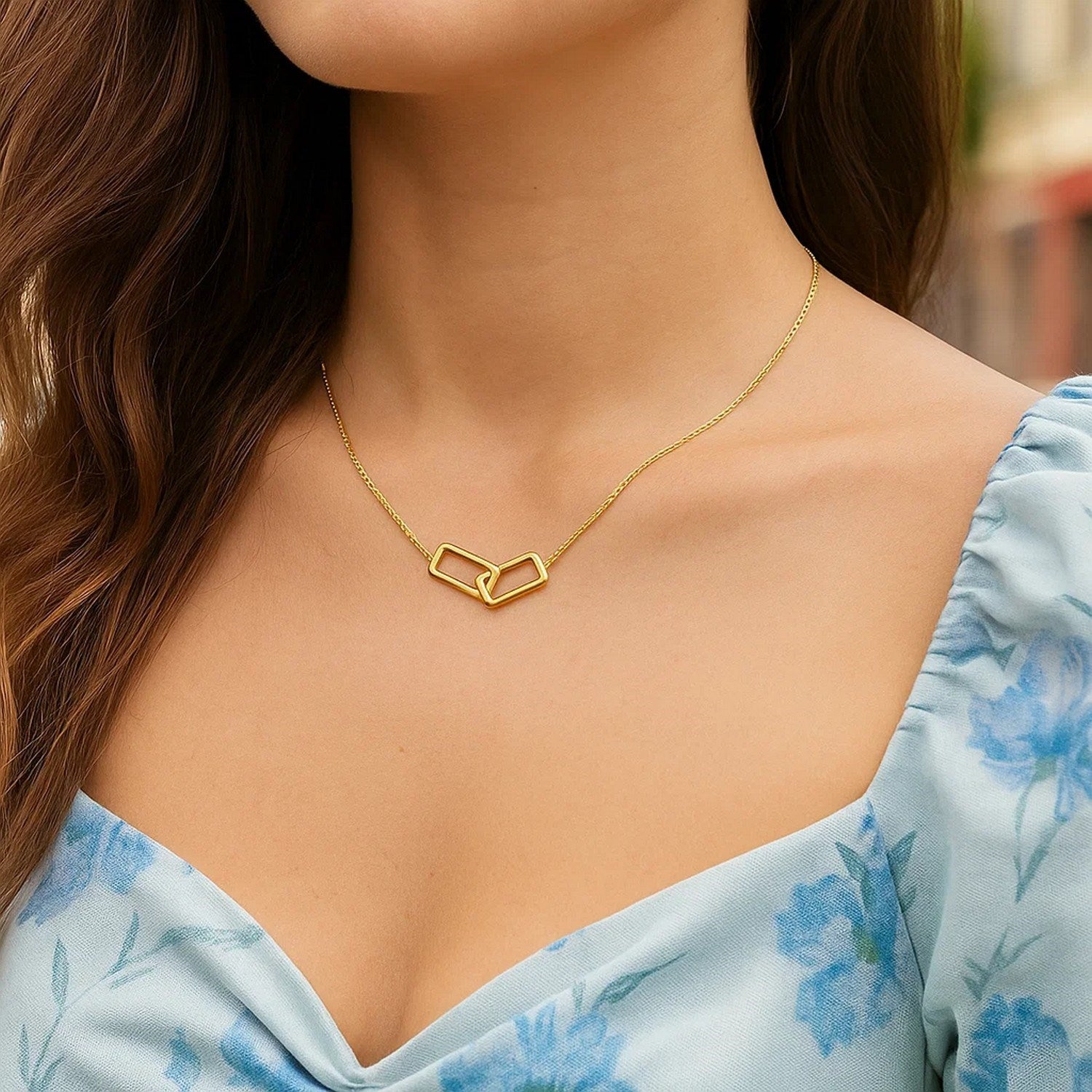 14k Yellow Gold Necklace with Interlocking Petite Rectangles