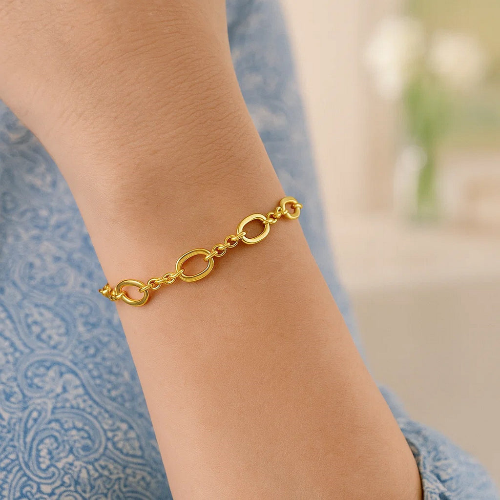 14K Yellow Gold Five and One Oval Link Chain Bracelet