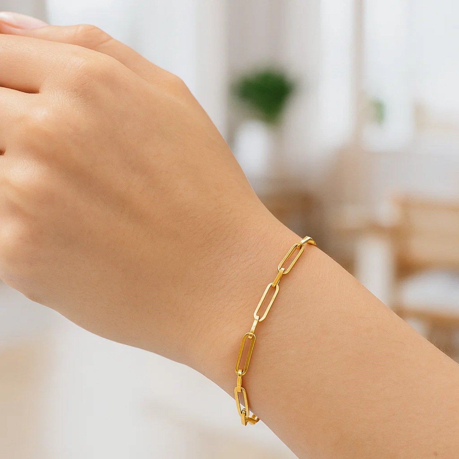 14k Yellow Gold Alternating Paperclip Bracelet  (2.80 mm)