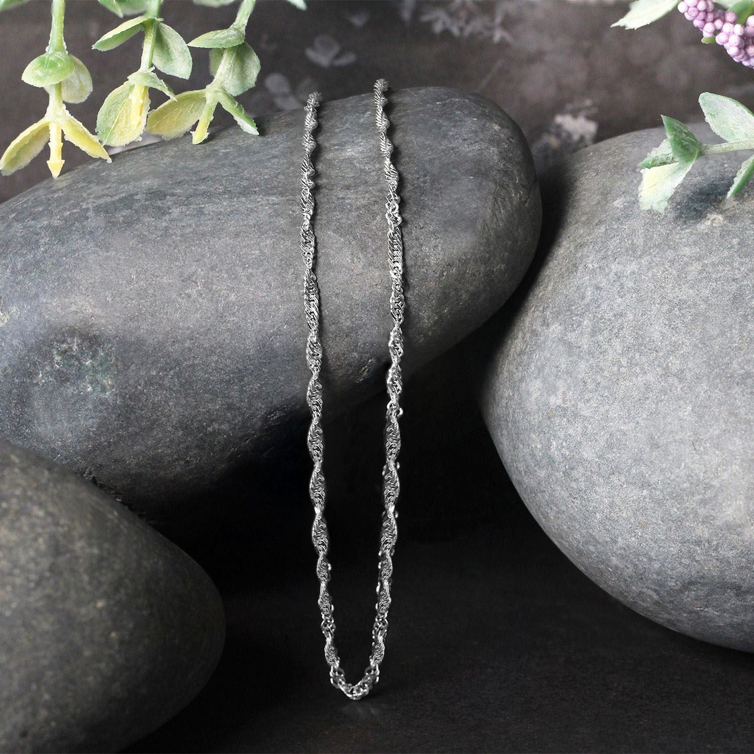 14k White Gold Singapore Chain (1.80 mm)