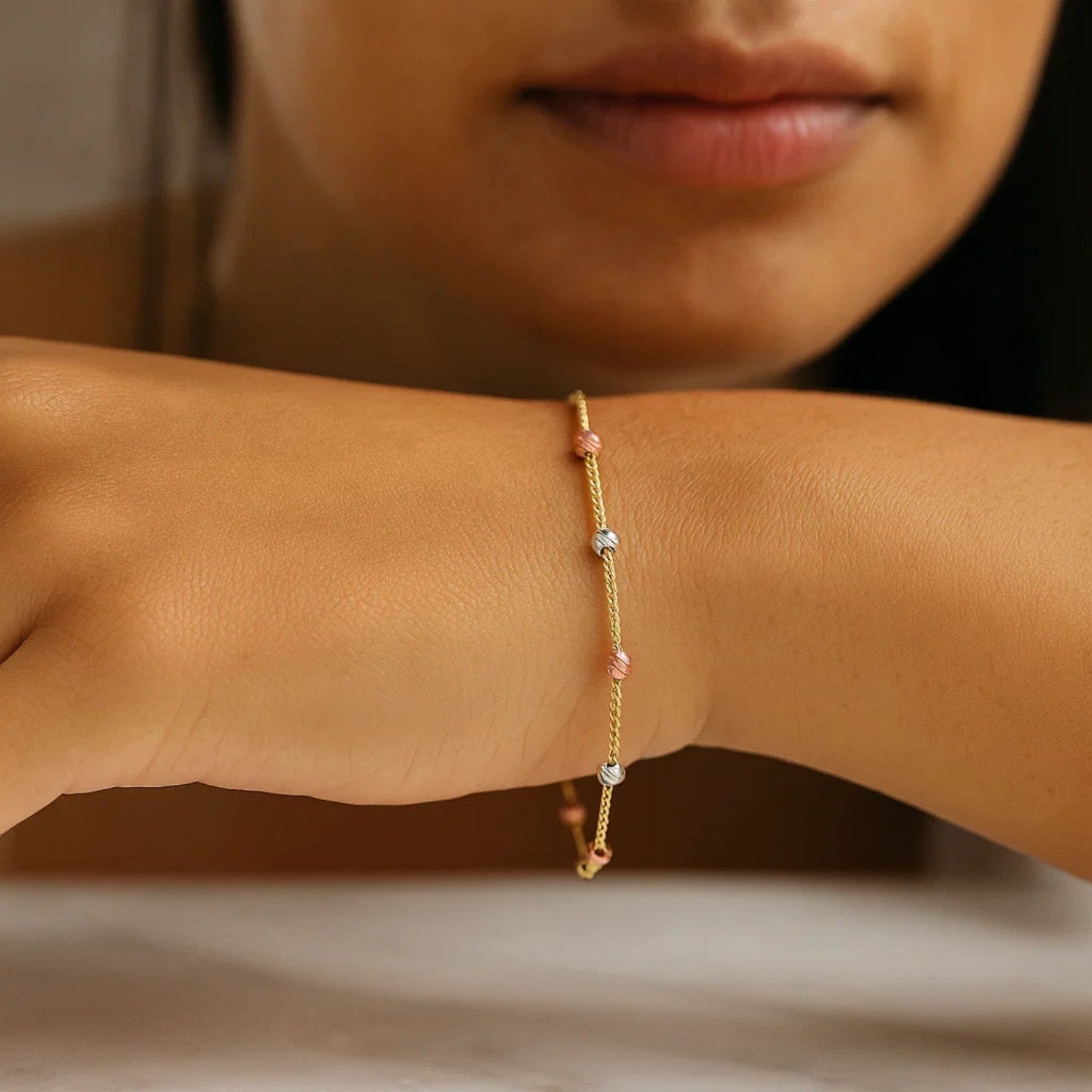 14k Tri-Color Gold Textured Bead Station Lariat Bracelet (5.00 mm)